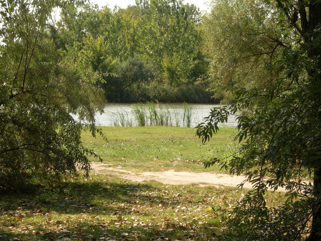 FulopszallasKigyosi Csarda & Panzio住宿加早餐旅馆 外观 照片